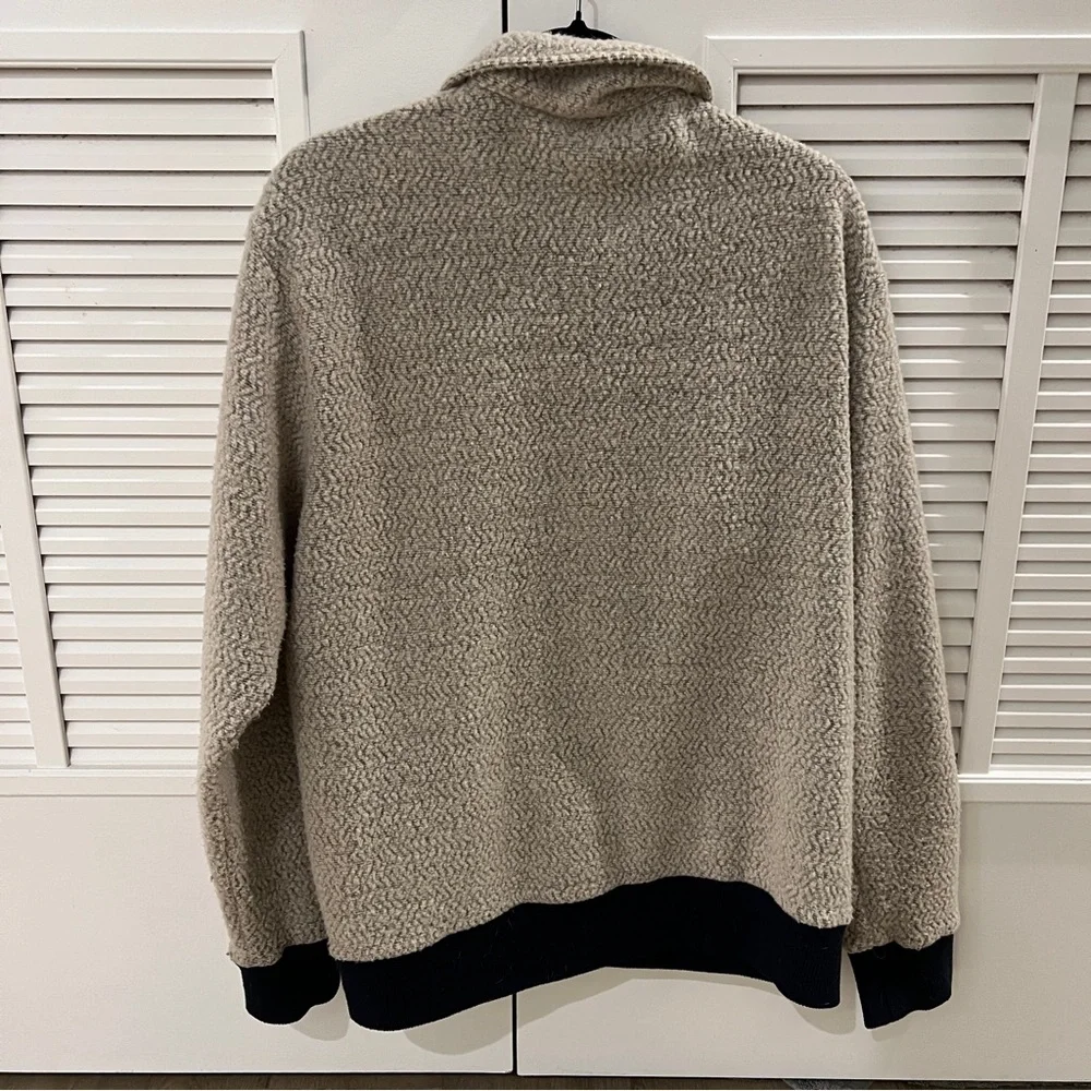 Patagonia Men’s Zip up fleece jacket - Picture 5 of 5